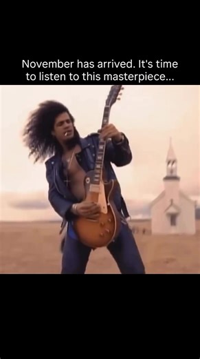Welcome November! It’s time to listen to this masterpiece... Guns N’ Roses - November Rain (1991)