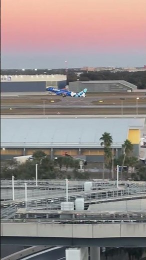Jetblue Airbus A320 Takeoff 🛫 #shorts #youtubeshorts #aviation #planespotting #foryou