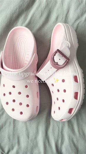 25% off the newest @CROCS UK clogs and they are stunning! #crocs #crocsuk #crocsclogs #crocssuperbrandday