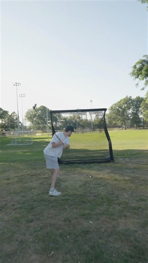 𝗧𝗵𝗲 𝗡𝗲𝘁 𝗥𝗲𝘁𝘂𝗿𝗻 — 𝗪𝗵𝗲𝗿𝗲 𝗦𝗲𝗿𝗶𝗼𝘂𝘀 𝗚𝗼𝗹𝗳 𝗠𝗲𝗲𝘁𝘀 𝗛𝗮𝗽𝗽𝘆 𝗚𝗶𝗹𝗺𝗼𝗿 𝗘𝗻𝗲𝗿𝗴𝘆. 🔥 Smash drives in your backyard. 🏌️‍♂️ Ball comes right back for another go. ⛳ Sets up in seconds — no tee time needed. 💪 Tough enough for your longest swing. | The Net Return