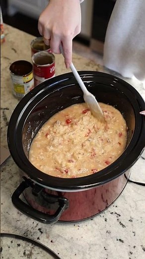 Crockpot Chicken Spaghetti Dinner #easyrecipe #easydinner #crockpotmeal