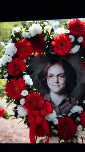 Stranger Things S2: Barbara Finally Gets Her Funeral
