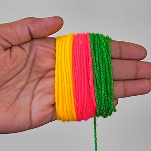 76K views · 2.2K reactions | DIY Easy Woolen Flower wall hanging craft ideas/Woolen wall hanging/Woolen craft/Woolen toran | Arts&Crafts | Facebook