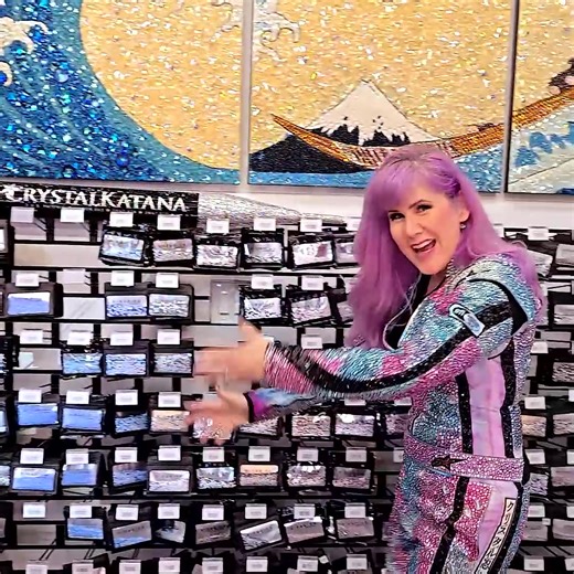 You're a queen, slay your look with our rhinestone pack! 💎 Visit San Diego’s only rhinestone shop in the next 2 weeks, for a complimentary pack of sparkles. We are giving you exclusive access and training events just by providing us with your name and phone number. | Crystal Ninja, LLC