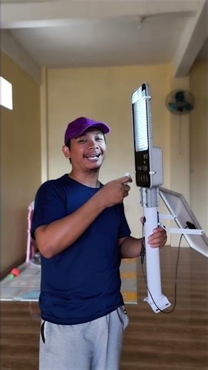 AUTOMATIC SOLAR STREET LIGHTS