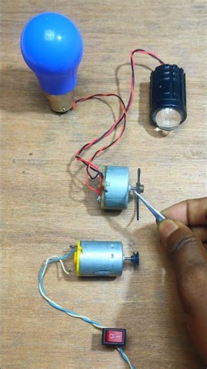 Mini DC Motor Generator Powering a Bike Light #dcmotor #generator #tech #experiment #shorts