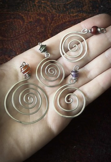 Whimsigoth Jewelry: The Art of Wire Wrapping