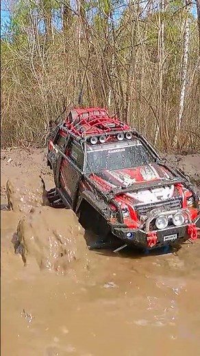 Traxxas Summit Stuck in MUD