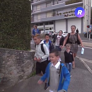 2.1M views · 10K reactions | 1000€ de course par mois minimum, cette famille de neuf personnes doit s'organiser pour la rentrée ! | Real Life | Facebook