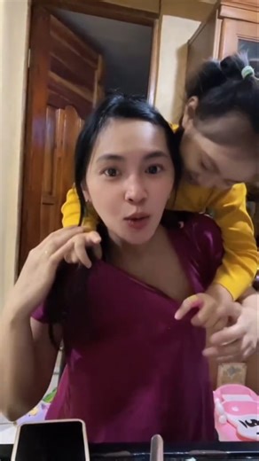 TAMIZHAN TECH | Learn how to control one phone from another with this handy remote phone guide! 📱💻 #Tamizhantech #RemoteControl #TechTips #PhoneHacks... | Instagram