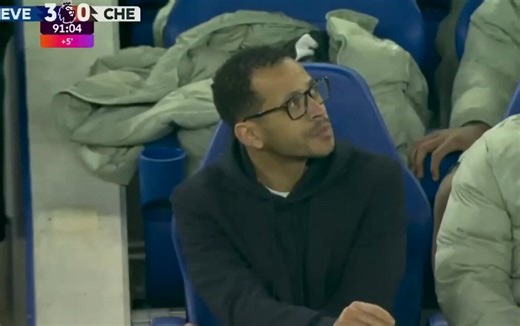 That’s not how screens work in football stadiums but okay…