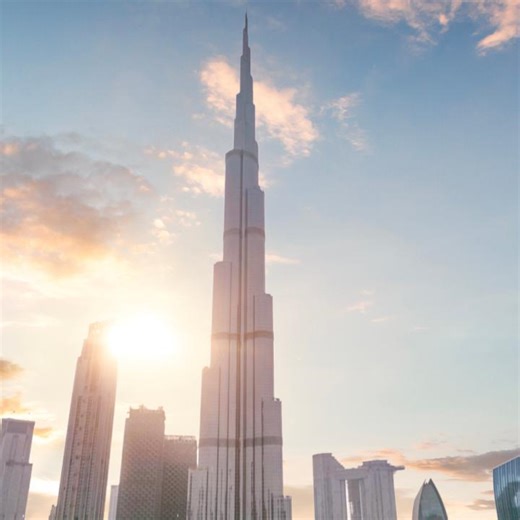 170K views · 2.4K reactions | From the ground to the sky, Dubai will never stop reaching for new heights. ️✨ Burj Khalifa By Emaar  43lens | Emirates | Facebook