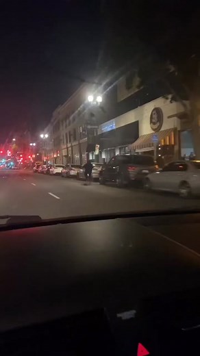 it’s modelo time foo #losangeles #fyp #modelotime