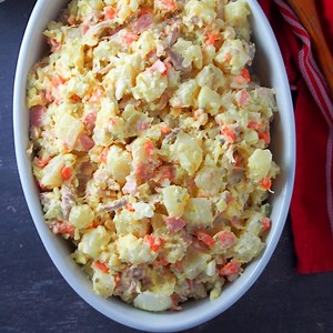 Chicken Potato Salad is the ultimate holiday side dish! Loaded with shredded chicken, carrots, pineapple 🍍 and other goodies, it's sure to be a crowd favorite! Print the recipe: https://www.kawalingpinoy.com/chicken-potato-salad/ | Kawaling Pinoy Recipe Blog