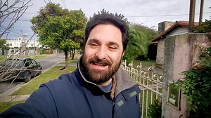 Germinar limón de semilla paso a paso. Puede ser cualquier cítrico, limón, naranja, toronja. Como saber si dará frutos y cuánto demora? qué es un injerto y cuándo es necesario injertar el limonero muchos temas para un solo video! | Cosas del Jardin