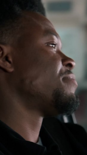 NCIS: Suspenseful Encounter with Law Enforcement