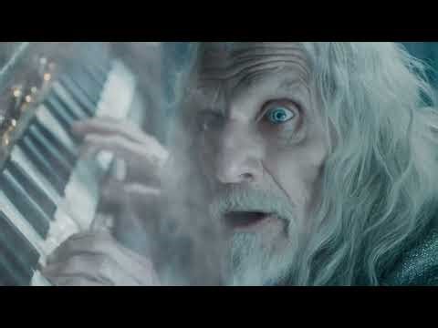 Звучит орган в ночной дали...