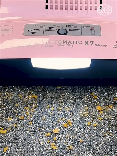 The secret to cleaner carpets…? 👀 Your carpet holds more than you think — dust, debris, and dirt trapped deep in the fibres. Good thing SEBO knows exactly how to get it out. 😉 The SEBO AUTOMATIC X7 takes the hard work out of housework with intelligent technology that optimises performance as you clean. Its built-in computer monitors brush action in real time and automatically adjusts the height of the brush roller, keeping it in the perfect position to agitate, lift, and groom the carpet pile 