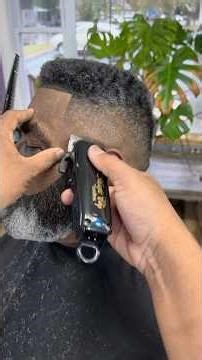 CRISPY High Top Fade with Sharp Beard Work | Flawless Blend & Line-Up Transformation 💈 #fade