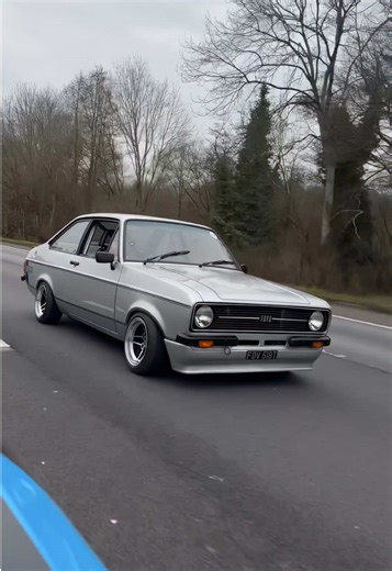 Now that’s a SUPER clean MK2 Escort 😍Should we do a full feature? #Ford #FordEscort #ClassicCar