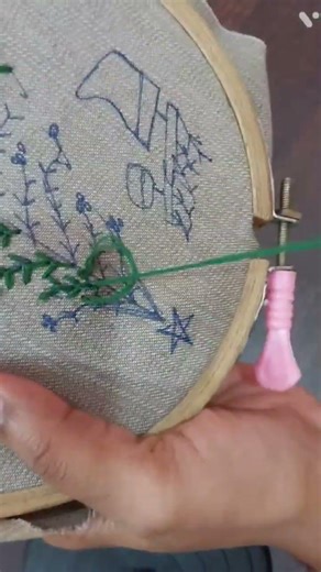 EMBROIDERY FLY STITCH