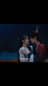 🛶Boat Kiss 🛶船咚吻💋 #幻乐森林 #reels #drama #Chinesedrama #hotdrama | Cici撩剧