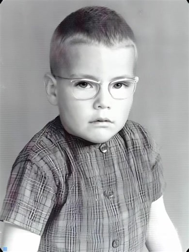 Ce petit garçon est devenu l’un des acteurs les plus célèbres au monde . | Les idées de génie | Facebook