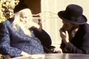 Tuesday: 43rd Yahrtzeit of the Satmar Rebbe, Reb Yoel Teitelbaum Zatzal [Rare Footage]