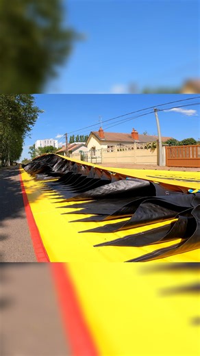 Ahammed Sia M on Instagram: "This simple sheet turns floodwater into a solid wall. Lay it on the ground, and the moment water hits, it fills itself, locks into place, and stands strong against the flood. No power, no tools, just smart design protecting homes when it matters most. #FloodProtection #SmartDesign #EngineeringMagic #HomeSafety #FloodDefense #Innovation #AmazingEngineering #DisasterPreparedness #PhysicsAtWork"