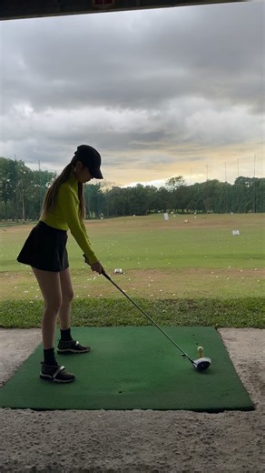 Apple Dy | 💚 | Instagram