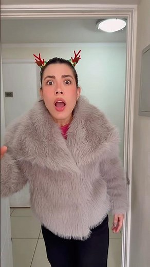 I GOT BITTEN BY A COCKROACH #youtube #shortvideo #video #funny #comedy #like