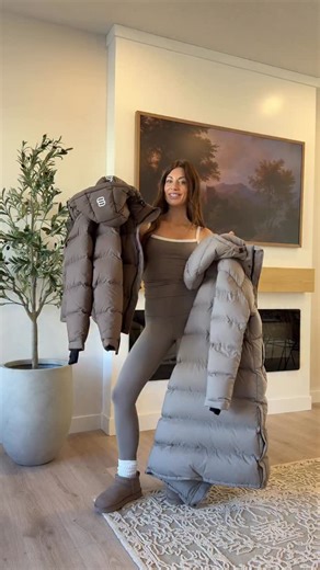 Kalila Craig on Instagram: "I CANT BELIEVE THIS, @aritzia sent me two super puff jackets to share and as always I LOVE THEM 🤎🤎🤎 - which is your fav?! Comment PUFFER below and I’ll send you details and sizing info! Ask me any questions below, I’ve tried every style and want to help you shop for your winter jacket #aritzia #superpuff #aritziastyle #aritziaoutfits #wintercoat #aritziasuperpuff"