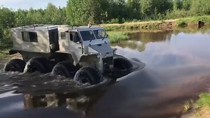 ZYRYANIN 8x8 Articulated Amphibious Vehicle overcomes all obstacles in any terrain! 😯😲 | Russian Extreme Offroad Trucks