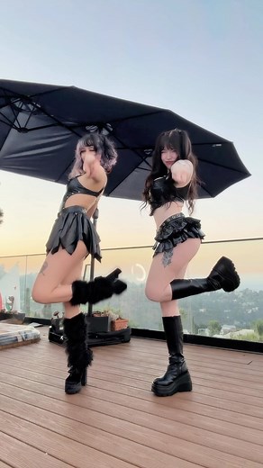 Nixxi on Instagram: "Had to do this dance with someone else 🖤 Ilyyy @newmakeupgoddess"