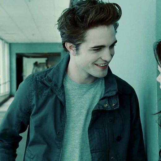 Edward Cullen Twilight Saga Edit featuring Robert Pattinson