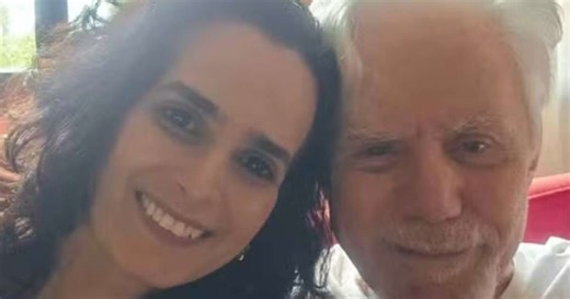 Aos 88, Reginaldo Faria está namorando corretora 49 anos mais nova, diz jornal