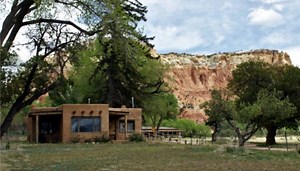 MATERIAIS E SISTEMAS CONSTRUTIVOS À BASE DE TERRA