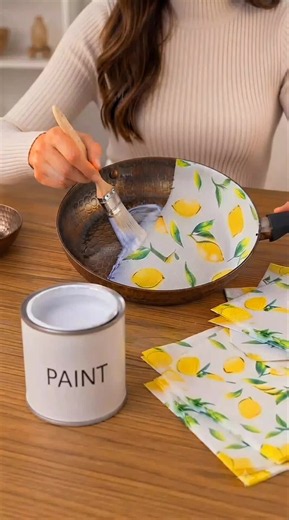 Transform Old Pans and Patterned Napkins Into Stunning Wall Art | A Creative Upcycling Idea With a Beautiful Finish #panart #napkincraft #upcyclingideas #foryou #fypp
