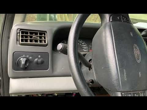 2002-2003 Ford F250 Horn Fuse Location