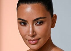 Kim Kardashian : biographie, actus, photos et vidéos sur Voici.fr