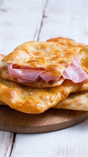 🤍🍕 Roman White Pizza