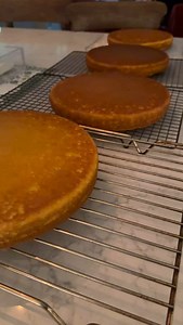 48 reactions · 7 comments | 15th birthday cake for my princess!  | Maxine Linehan | Facebook