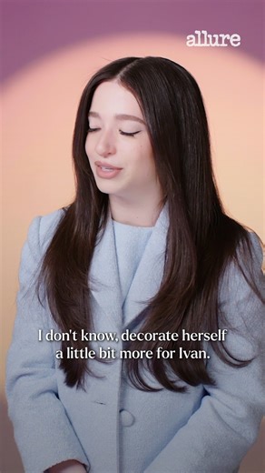 Allure Magazine on Instagram: "We would've definitely asked #Anora to give us a beauty tutorial on how to achieve that perfect sparkly eye ✨ Tune in as award-winning actress #MikeyMadison shares more about #Anora's beauty looks throughout the award-winning movie, and watch her speak about her experience on set at the link-in bio."