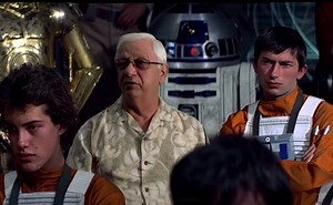 Dentist Inserts Himself Into 'Star Wars' Scenes To Promote His Practice And We'd Trust Him With Our Teeth