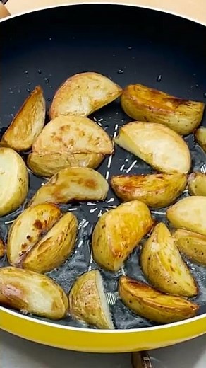 【レンジで時短】揚げ焼きガーリックポテトの作り方 #Shorts