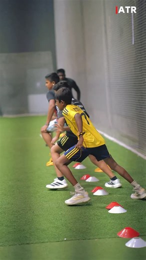 AT Rajamani Prabhu on Instagram: "Goal of the Session Develop explosive acceleration, sharp deceleration control, and smooth change of direction technique specifically for youth athletes. Short Acceleration Work 5m Acceleration + Deceleration + Tennis Ball Catch E3 reps Focus: quick first step, sharp stop, clean reaction to the ball. 10m Acceleration → 90° Turn + Deceleration E3 reps Focus: stay low during the turn, plant foot strong, accelerate out smoothly. S-Drill (Change of Direction) Set co