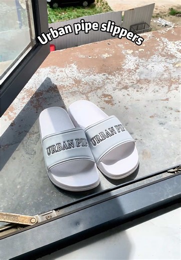 Durable Slides for Men: Urban Pipe Review