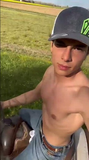 handsome cowboy muscle ✨🤠 (edoardostoppa)