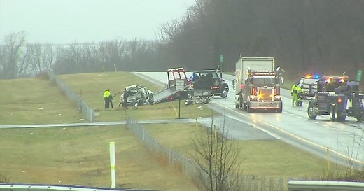 3 dead in crash on Route 33 in Bushkill Twp.