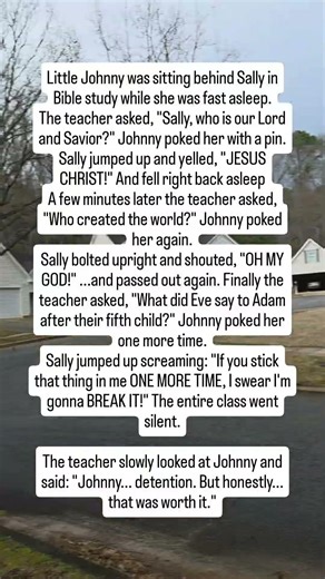 Never sit infront Johnny🤣😂🤪 #funny #laugher #shortvideos #jokes #dontlaugh